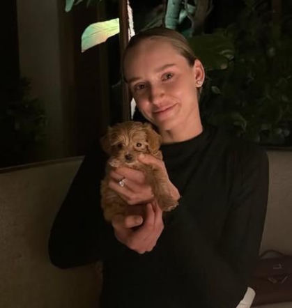Jelena Rybakina i jej szczeniak Toby