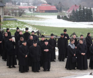 Ostatnie pożegnanie księdza Piotra Pławeckiego