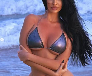 Ivana Knoll
