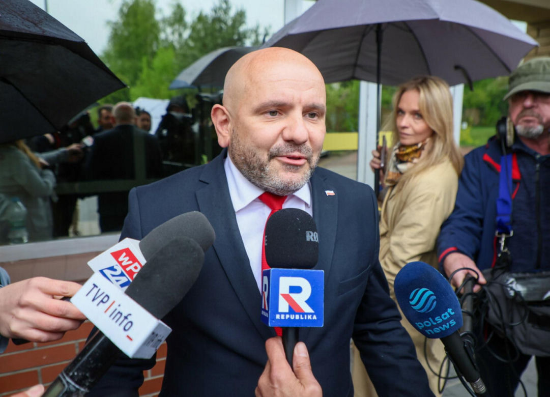 Matecki opuścił areszt