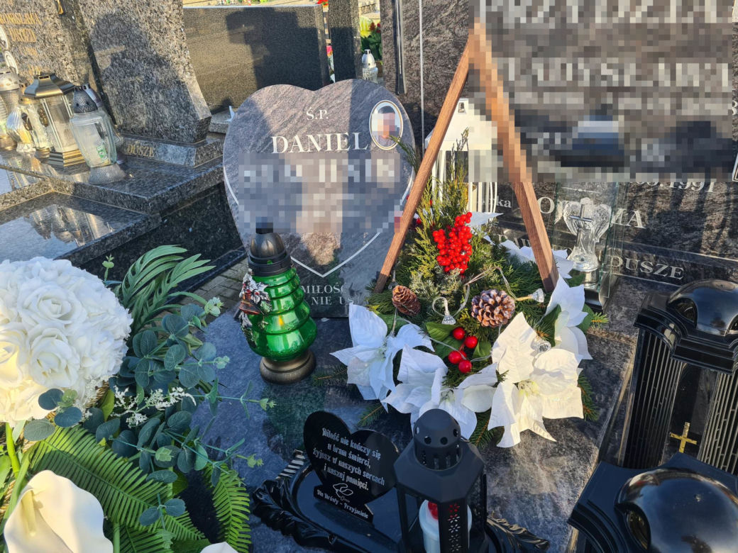 Tragiczna śmierć piłkarza Zacisze Trześń. Grób Daniela [GALERIA]