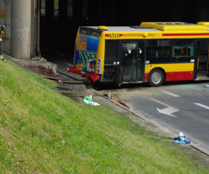 Wypadek autobusu w Warszawie