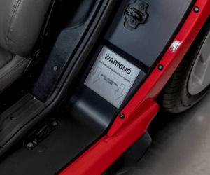 Dodge Viper z przebiegiem 34 mil