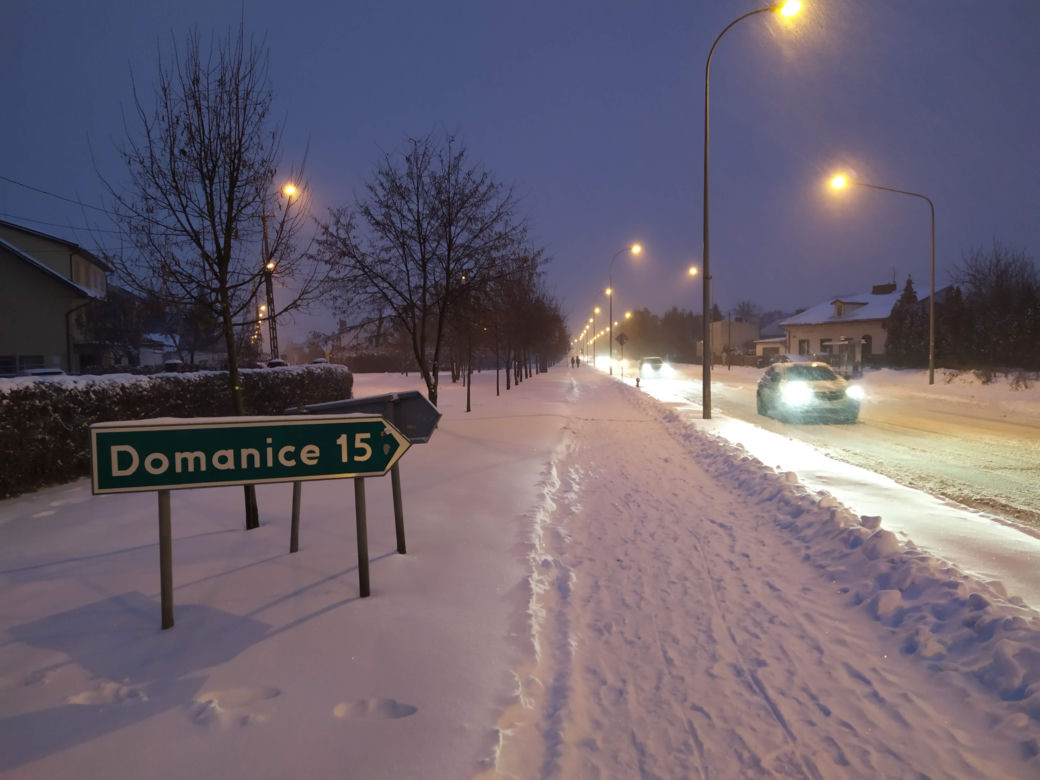 Ulice Siedlec i okoliczne drogi w czasie śnieżycy 11-12 grudnia 2022