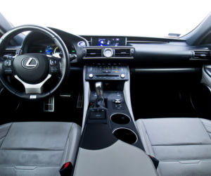 Lexus RC 300h F Sport