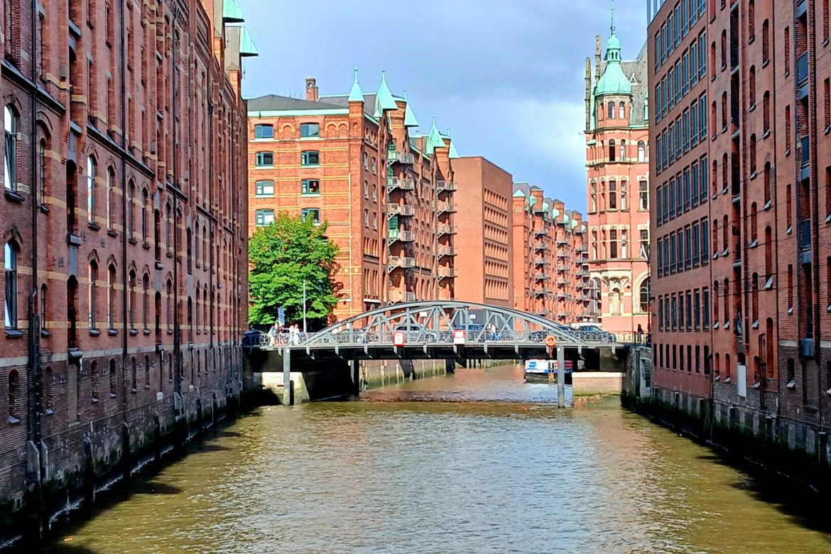 HafenCity i Speicherstadt w Hamburgu