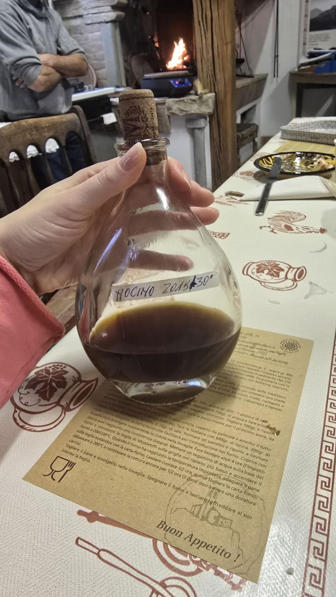 Piadina romagnola - duma regionu Emilia-Romania. Spotkanie z włoską tradycją w wiosce Montetiffi