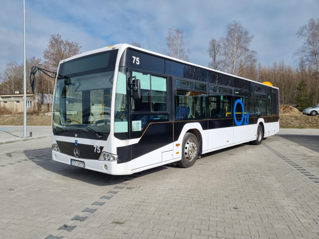 ZEC Starachowice sprzedaje 10 Mercedesów. Drugi przetarg niższa cena