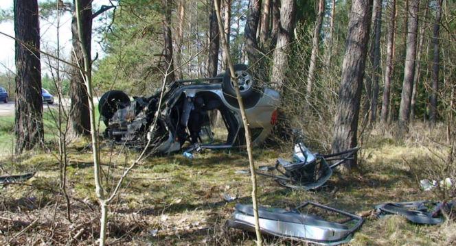 Wypadek toyoty we wsi Frącki