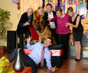 Komisarz Alex 7 odc. 86. Lucyna (Magdalena Walach), Michał Orlicz (Antoni Pawlicki), Ryszard Puchała (Ireneusz Czop), Beata (Marta Dąbrowska), Leon (Janusz Chabior), Klaudia (Katarzyna Cynke)
