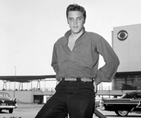 Który utwór Elvisa Presleya najbardziej ceni Robert Plant? To szczególna kompozycja dla wokalisty Led Zeppelin