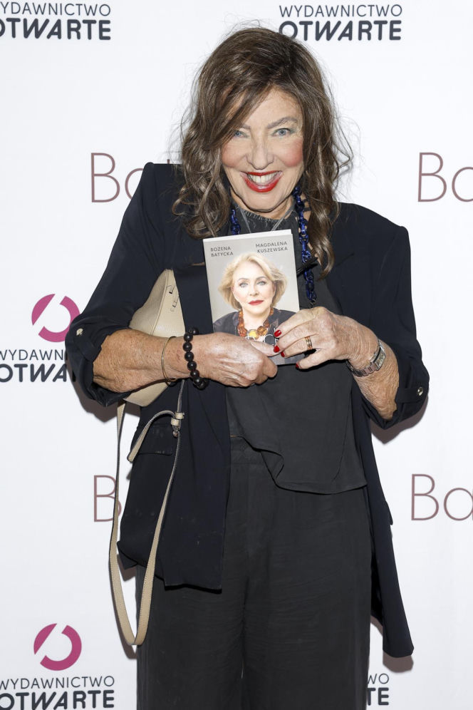 Szampan się leje na planie M jak miłość! To Perepeczko wkroczyła, jak królowa