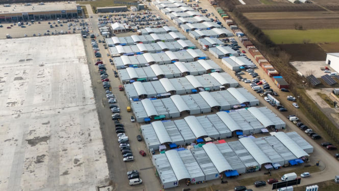 Centrum Handlowe Marywilska 44 w Warszawie wiosną 2026 r.