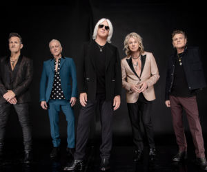 Oficjalny dokument o Def Leppard nadchodzi! Gitarzysta Phil Collen ujawnia pierwsze szczegóły