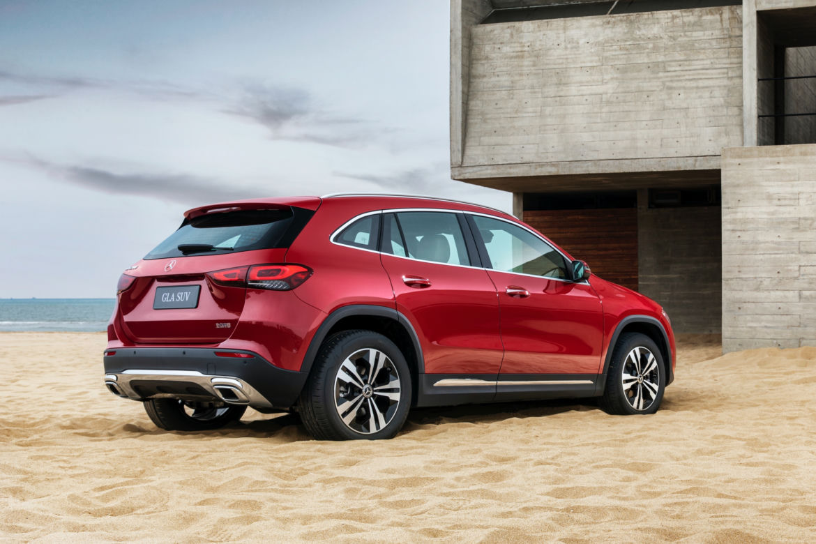 Mercedes-Benz GLA 200