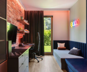 Apartament w Gdańsku. Szklane biuro nad morzem