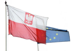 Ponad 20 lat Polski w Unii Europejskiej. Jak te dwie dekady oceniają Polacy? Niemal jednoznaczna opinia