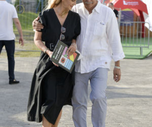 Grażyna Torbicka z mężem w Kazimierzu Dolnym na festiwalu Dwa Brzegi
