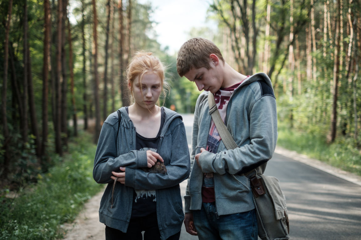 Pułapka odc. 1. Ewa (Marianna Kowalewska), Kamil (Mateusz Więcławek)