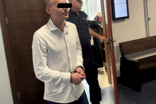 Krwawe porachunki w pizzerii. Wyciągnęli pistolety, maczety i koktajle Mołotowa