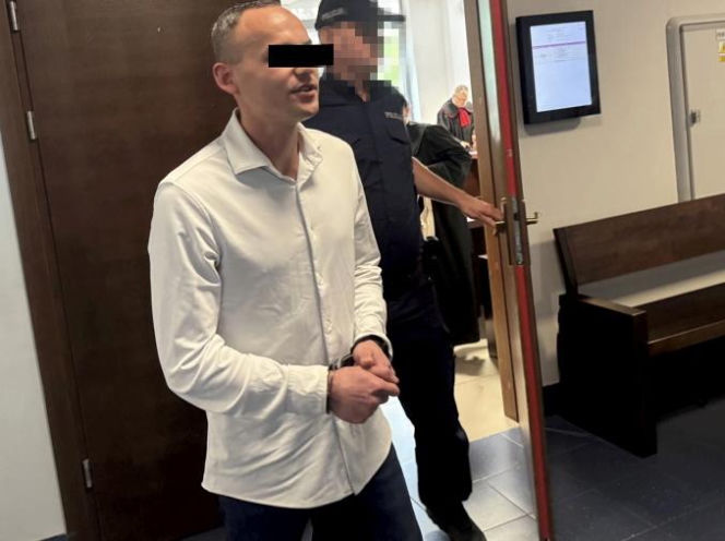Krwawe porachunki w pizzerii. Wyciągnęli pistolety, maczety i koktajle Mołotowa