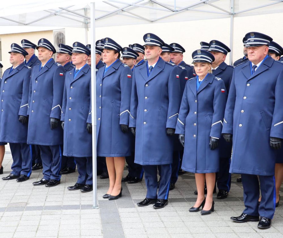 Wielkopolska policja. Uroczyste ślubowanie nowych policjantek i policjantów w Poznaniu