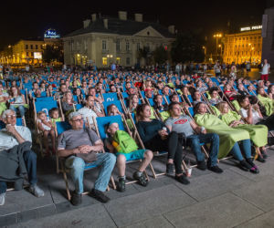 Kino letnie przed Galerią Krakowską