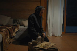 M jak miłość, odcinek 1925: Pijany Paweł sięgnie po leki. Usłyszy zmarłą Frankę i będzie chciał do niej dołączyć - ZDJĘCIA