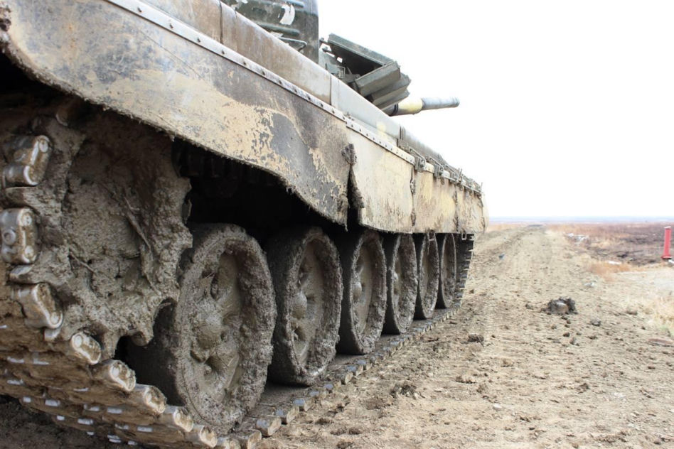 Rosja reanimuje zimnowojenny "złom". Modernizacja czołgów T-72A jako desperacka próba łatania strat