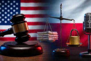 Ultimatum Trumpa, riposta Sikorskiego i sądowe rozstrzygnięcia. Przegląd dnia