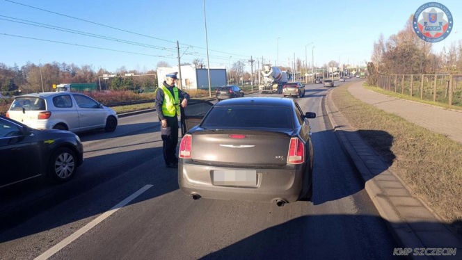 Brawurowy pościg ulicami miasta. 26-latek miał sporo na sumieniu