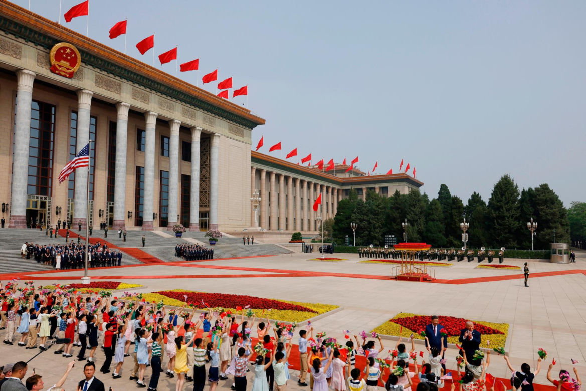 Trump w Chinach! Zobacz spotkanie. "Wielki przywódca, fantastyczna przyszłość"