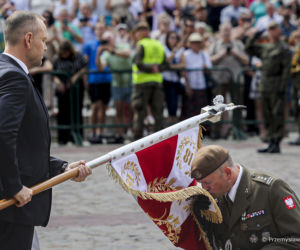 Prezydent Nawrocki o żołnierzach 18. brygady Obrony Terytorialnej: Zawsze gotowi służyć drugiemu człowiekowi