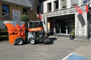 Łosice: Nowy sprzęt z czerwoną kokardą. Dzięki niemu ma być czyściej!