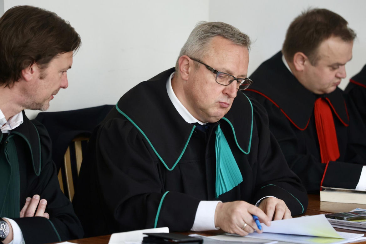 Publiczna rozprawa Kucharski - Lewandowski