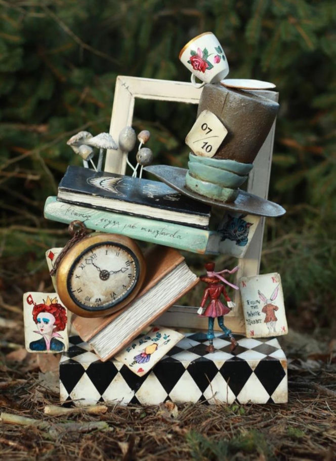 "Pędzlem, młotkiem, kwiatkiem" - bajkowe dzieła Kasi