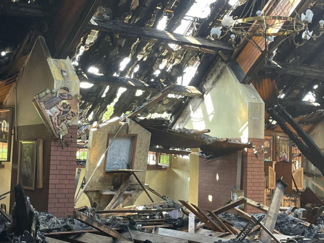 Sosnowiec. Biskup odprawi mszę w miejscu pożaru. "Ordynariusz będzie modlił się w intencji miejscowych parafian"