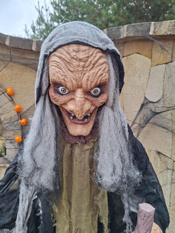 Oto najbardziej halloweenowy dom w Świętokrzyskiem!