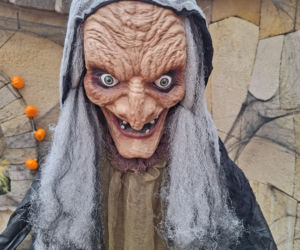 Oto najbardziej halloweenowy dom w Świętokrzyskiem!