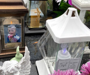 Hawryłki. Wiktorek zginął na oczach ojca. Grób utonął w kwiatach i zniczach