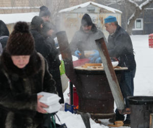 Nie da się przyzwyczaić do krwi i strachu. Czwarta rocznica wojny w Ukrainie