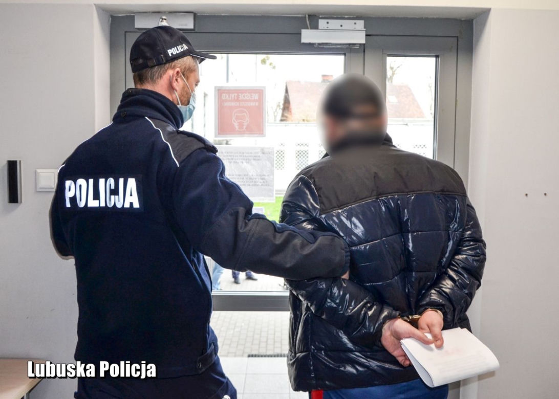 Gorzów. Oszukał kilka tys. osób w całej Polsce! Złapali go po 3 latach i 14 listach gończych! [ZDJĘCIA]