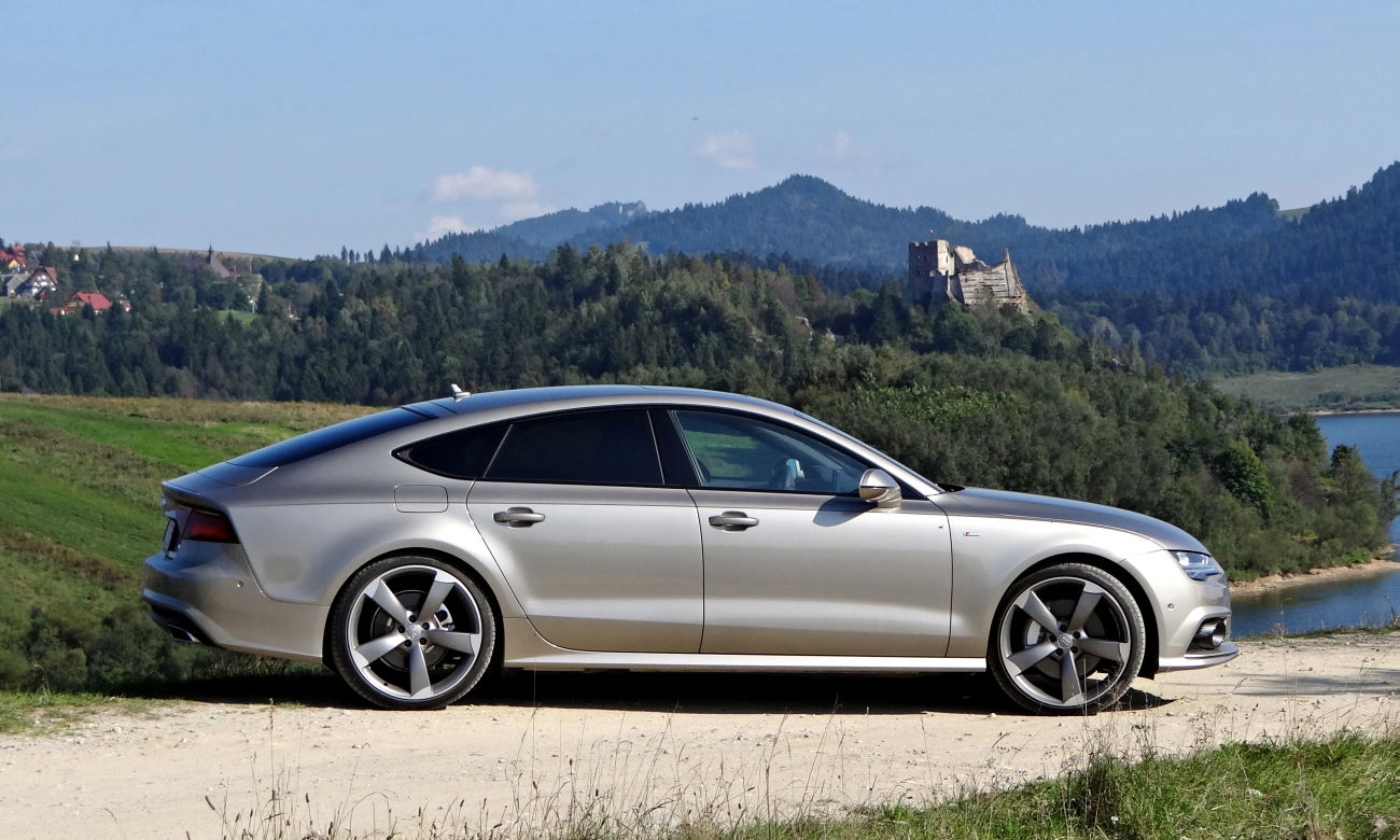 Audi A7 Sportback lifting 2015