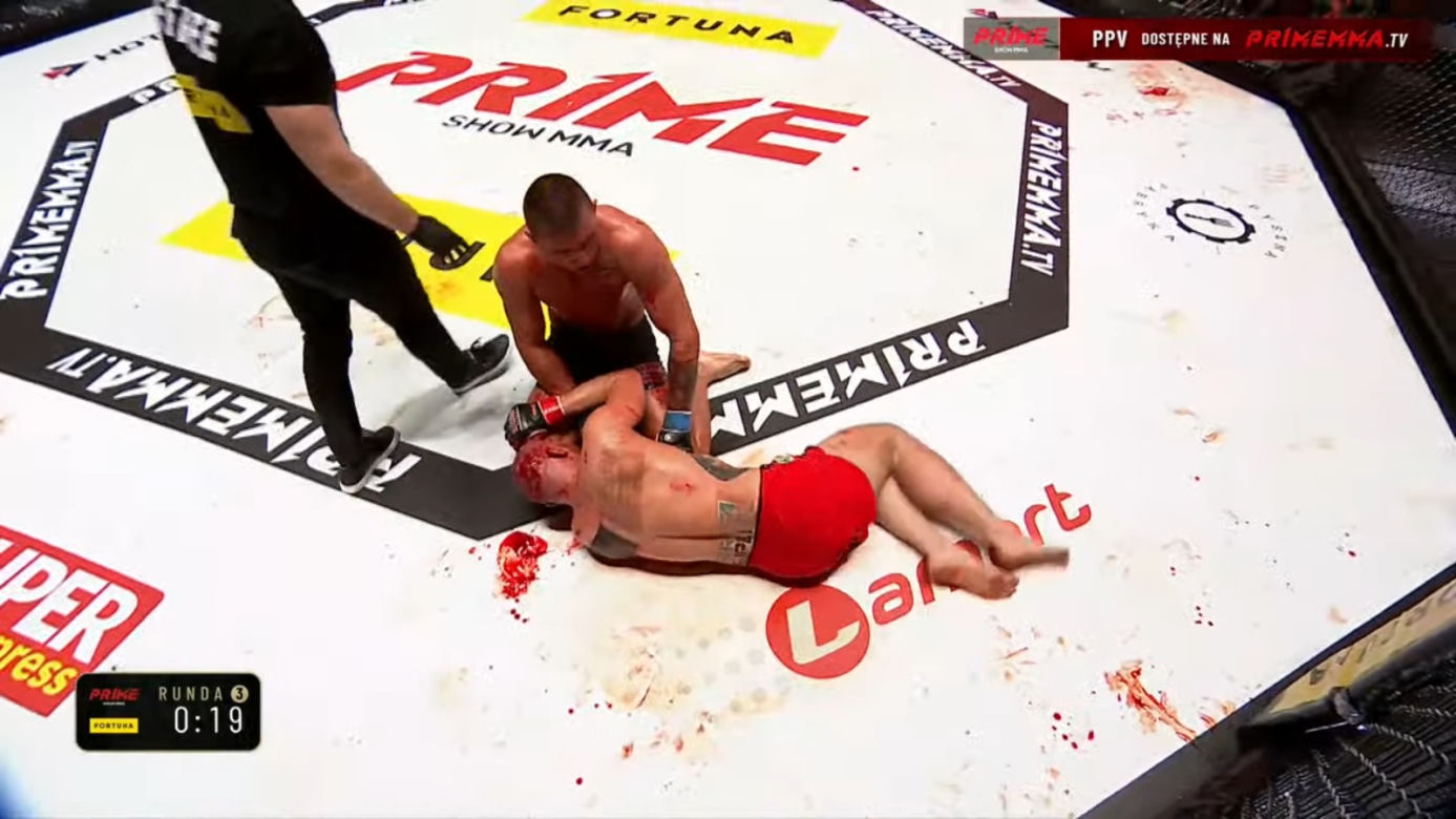 Krwawa rzeź w walce na PRIME MMA