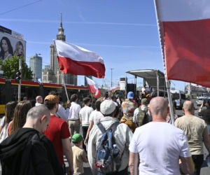 Warszawa.  Marsz Konstytucji 3 Maja