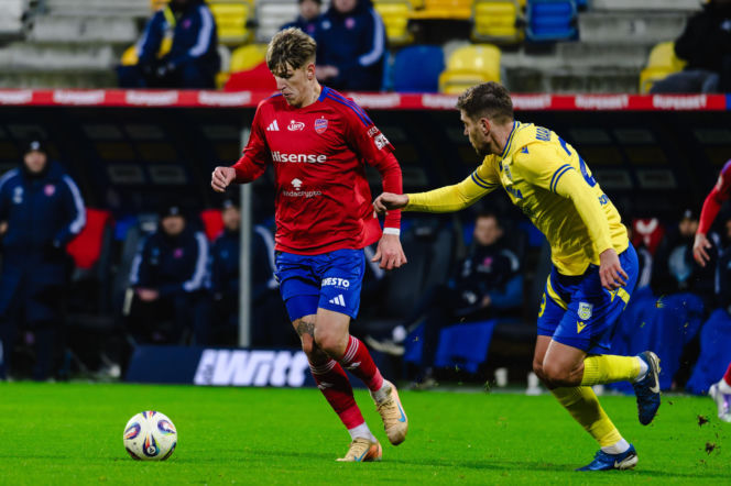 Arka Gdynia - Raków Częstochowa, zdjęcia kibiców i piłkarzy z meczu 17. kolejki PKO BP Ekstraklasy