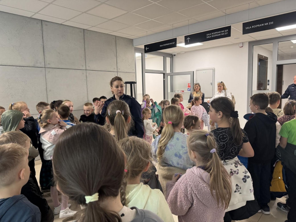 Wilki na ławie oskarżonych.