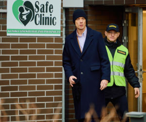 Na Wspólnej, odcinek 4169: Oskarżenie o korupcję wywołuje skandal w sądzie, a Mariusz traci panowanie nad sobą