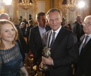 Tak wygląda z bliska twarz Małgorzaty Tusk
