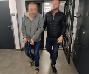 Z maczetą ruszył na sąsiada. Horror w Otwocku